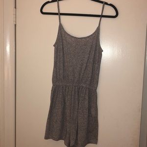 Divided grey romper. Size XS.